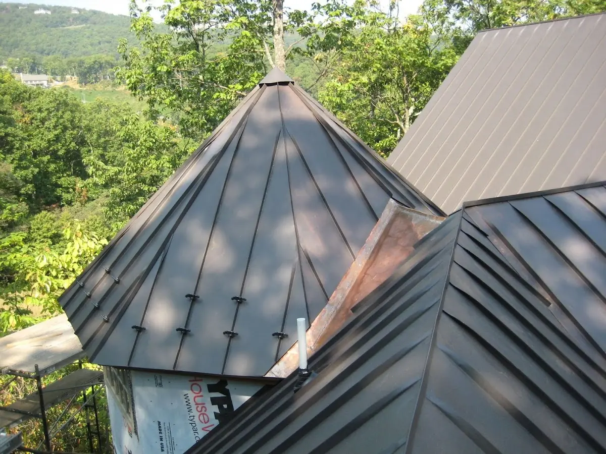 Professional Shingle Replacement & Repair by Craftsman Roofing in McFarland